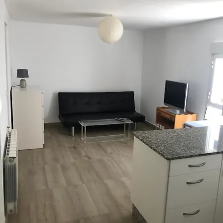 Polvorin Apartman *